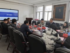 <b>配合鞭策两边合做走深走</b>